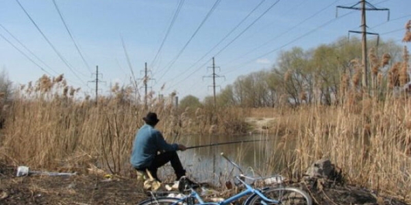 Под Волковыском подростка ударило током во время рыбалки Под Волковыском подростка ударило током во время рыбалки