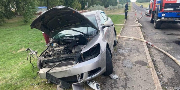 Под Волковыском водитель уснул и въехал в фуру Под Волковыском водитель уснул и въехал в фуру